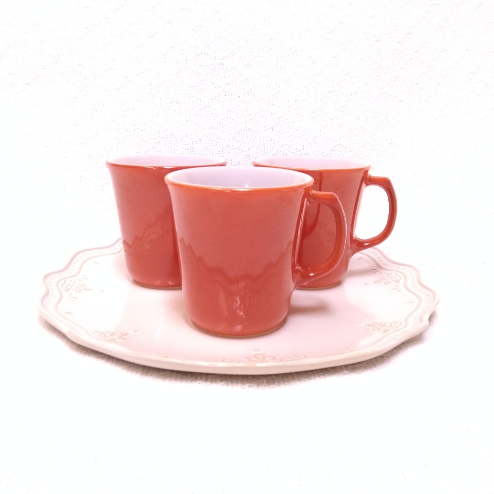 Set of Three Vintage Pyrex Milk Glass Amber Mugs